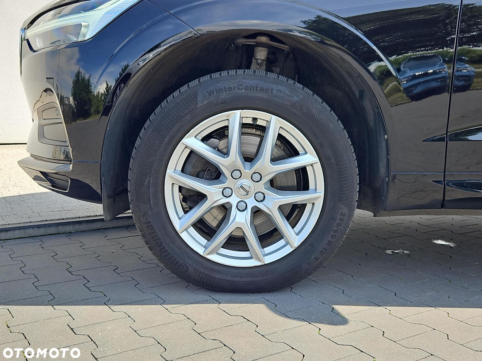 Volvo XC 60 B4 D AWD Momentum Pro - 27