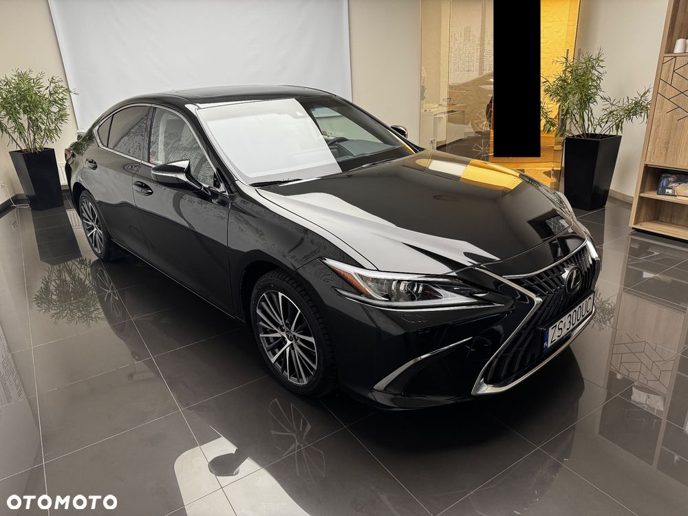 Lexus ES 300h Business Edition - 2