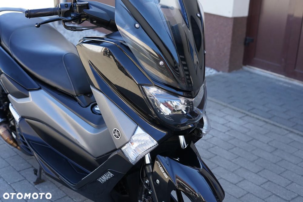 Yamaha NMAX - 13
