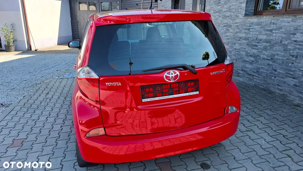 Toyota Verso S 1.33 VVT-i Comfort - 6