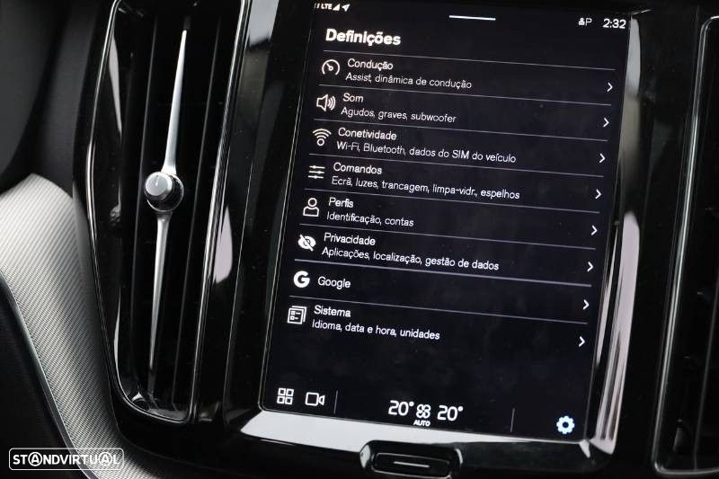Volvo XC 60 2.0 T6 PHEV Plus Dark AWD - 18