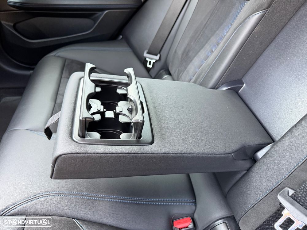 BMW i4 eDrive40 Pack Desportivo M Pro - 24