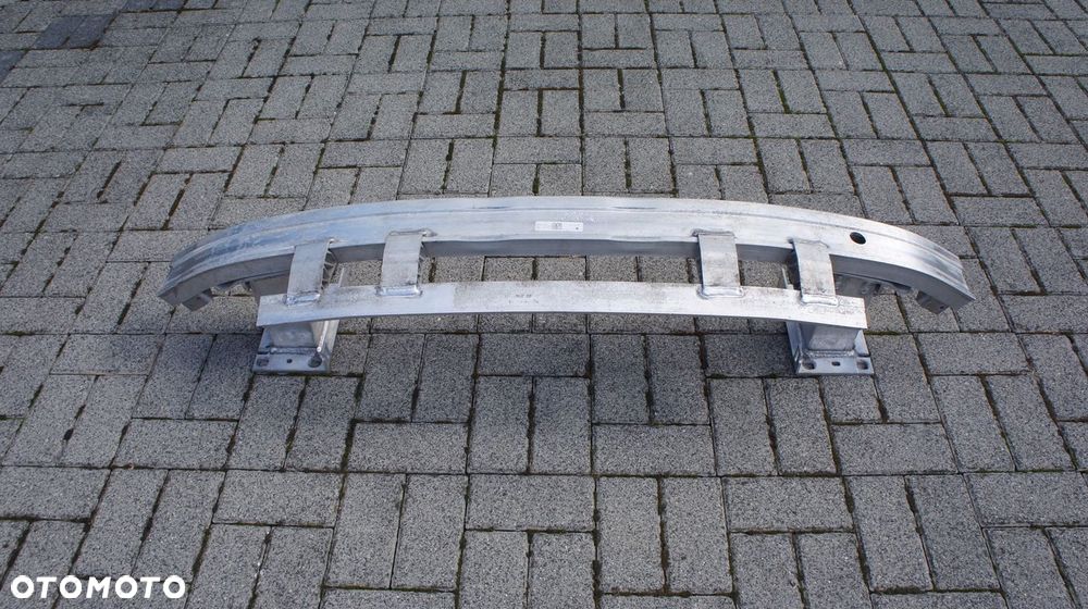 BELKA PRZEDNI ZDERZAK VW TRANSPORTER MULTIVAN T7 7T0 - 1