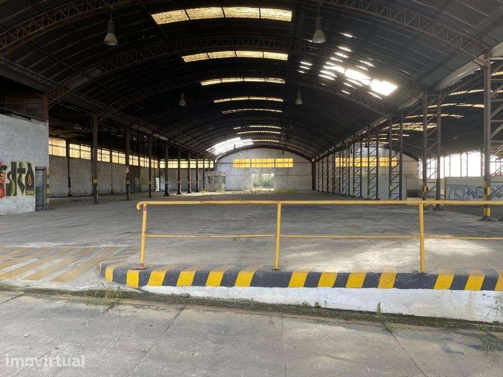 Armazém Industrial para Venda em Viseu, Nelas - Grande imagem: 3/25