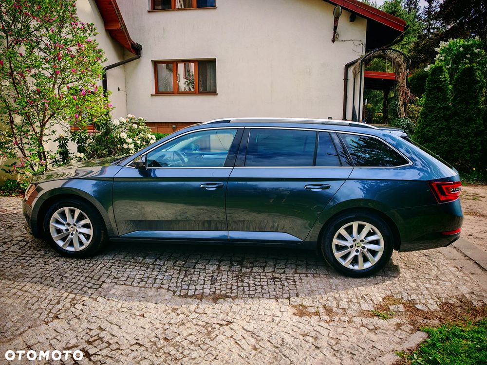 Skoda Superb 1.5 TSI ACT Ambition - 4