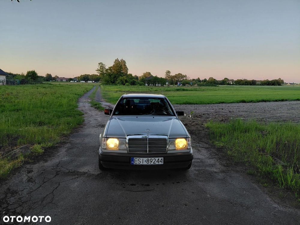 Mercedes-Benz W124 (1984-1993) - 4