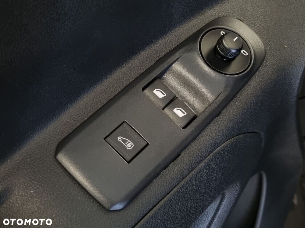 Opel Combo - 17