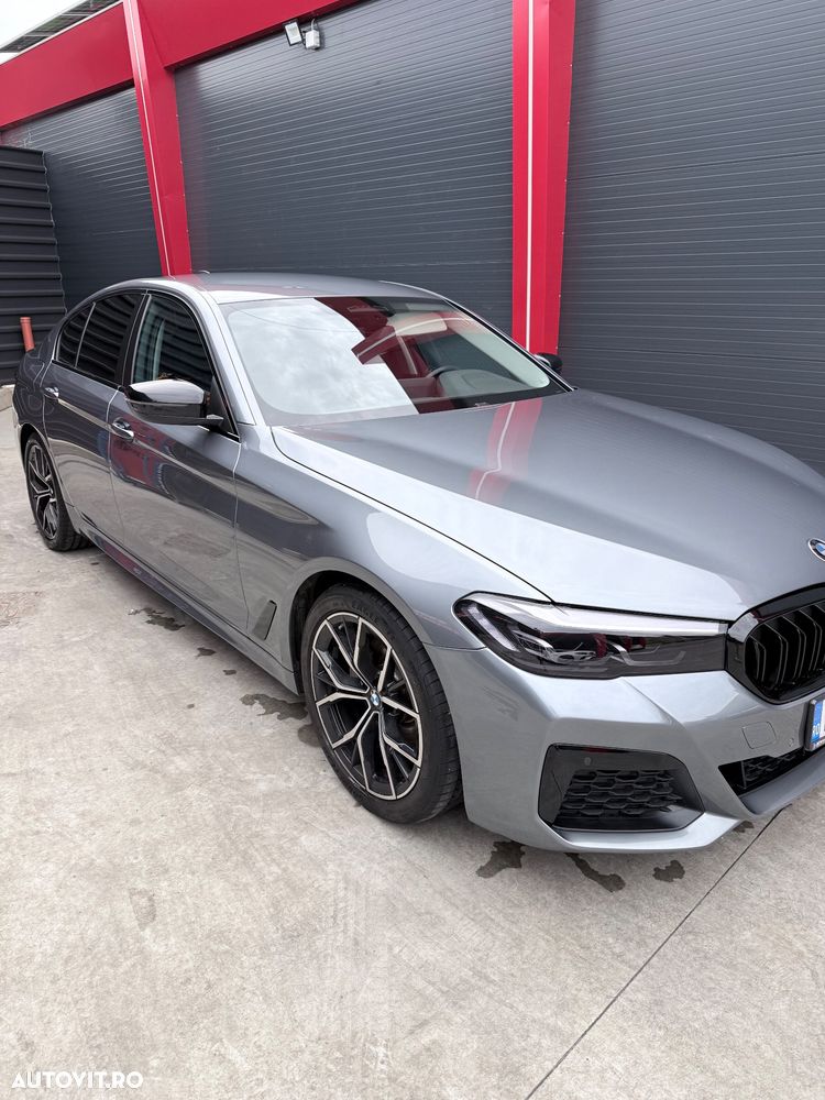 BMW Seria 5 520d AT - 2