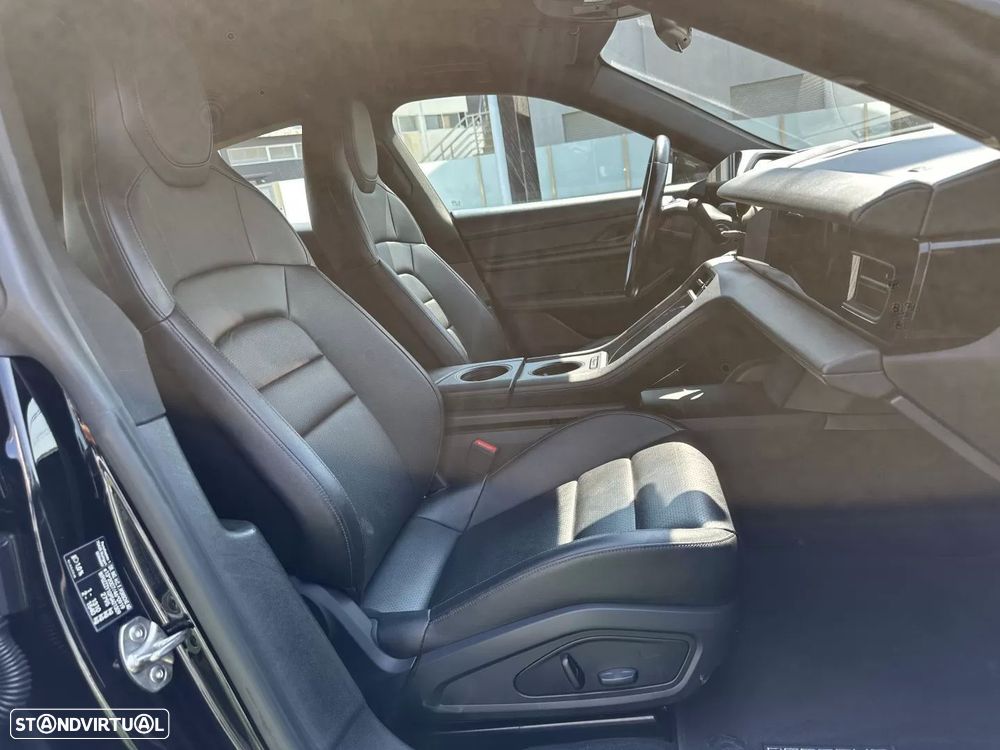 Porsche Taycan Standard - 51