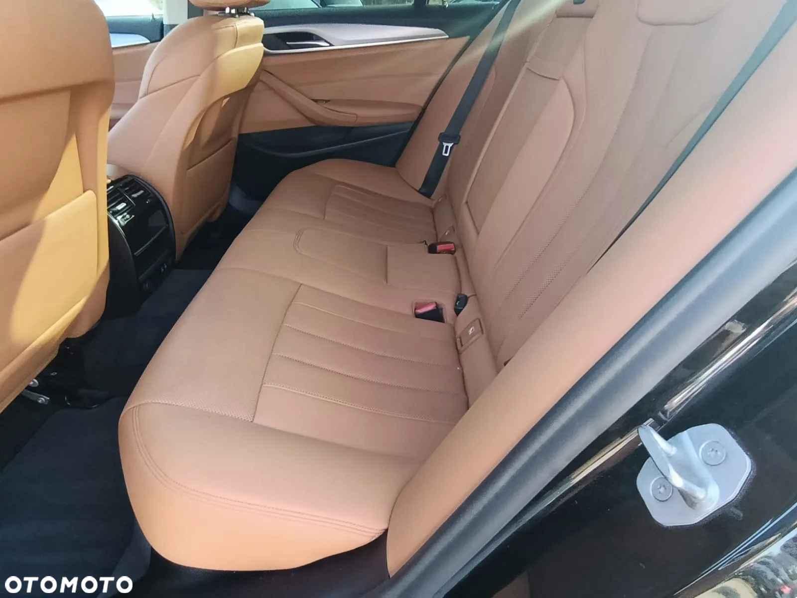 BMW Seria 5 518d Advantage sport - 13