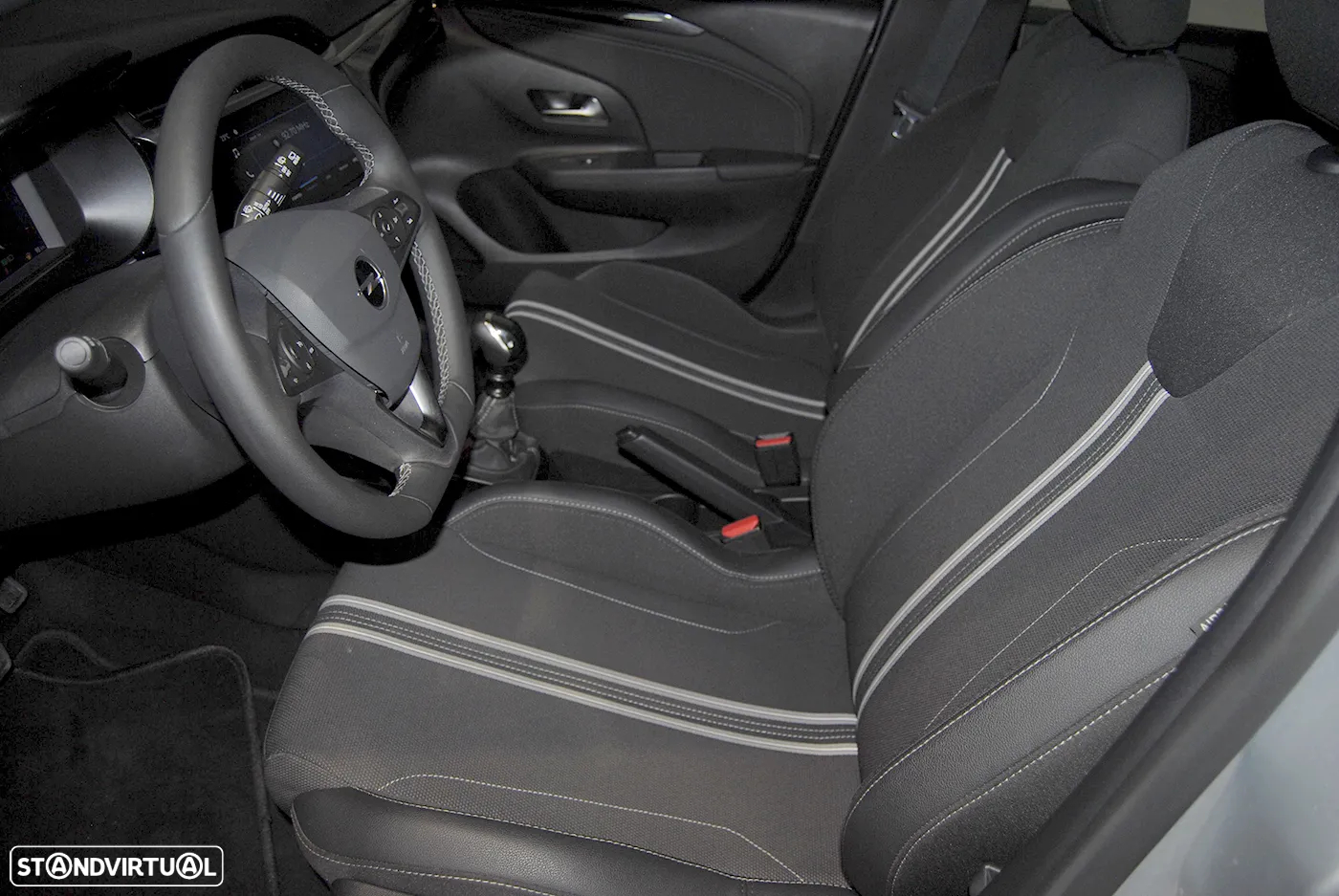 Opel Corsa 1.2 T GS - 16