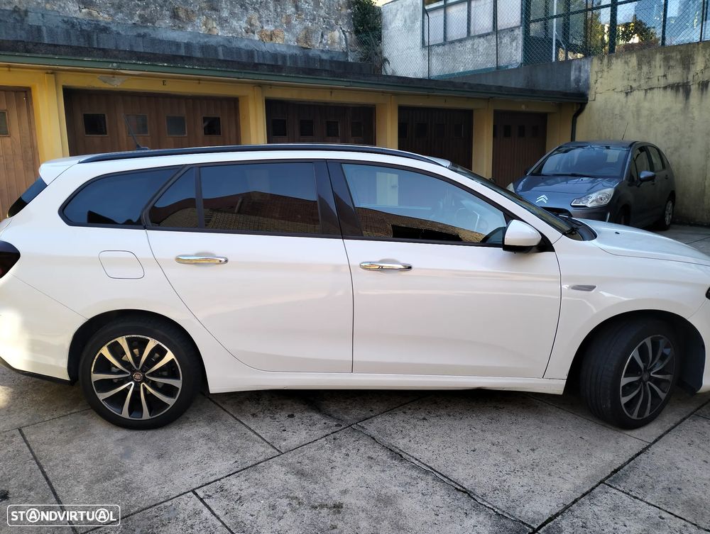 Fiat Tipo Station Wagon 1.3 M-Jet Lounge - 2