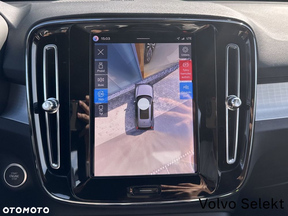 Volvo XC 40 - 18