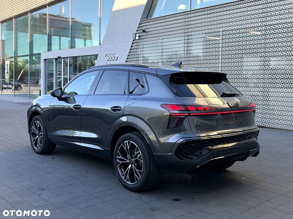 Audi Q3 - 4