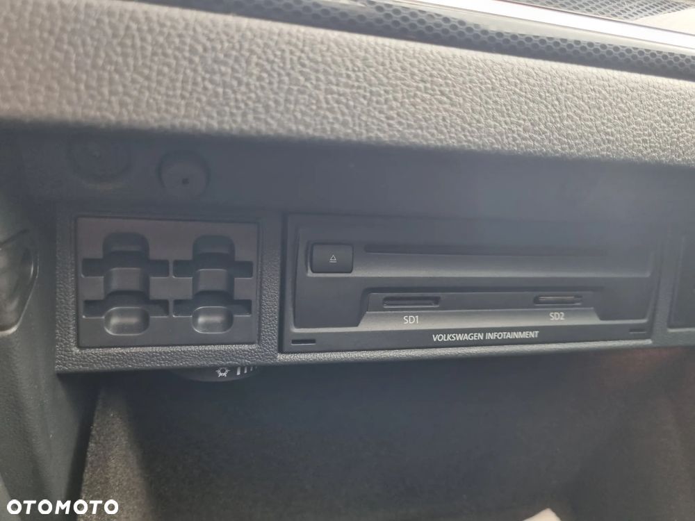 Volkswagen Golf 1.4 TSI ACT BlueMotion Technology Highline - 26