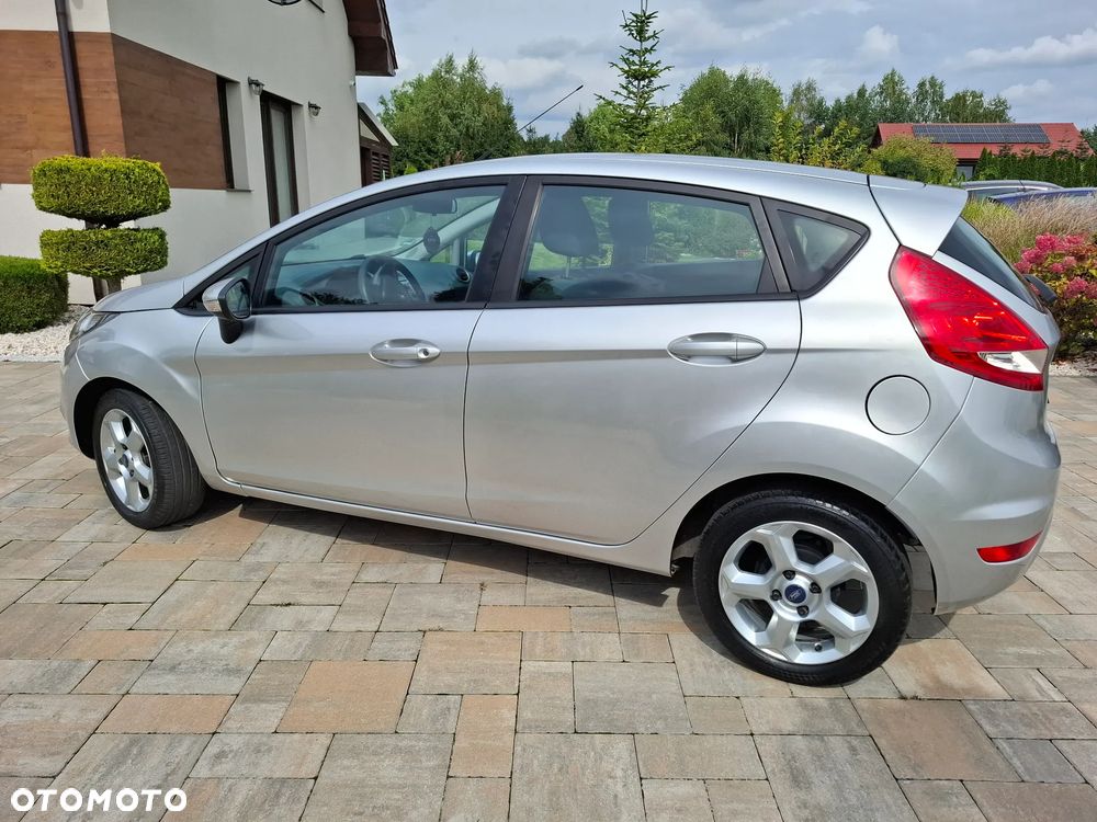 Ford Fiesta 1.25 Viva - 13