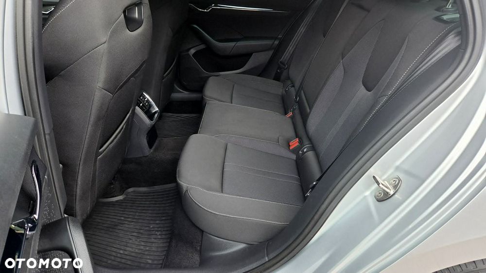 Skoda Octavia 2.0 TDI SCR Style DSG - 18