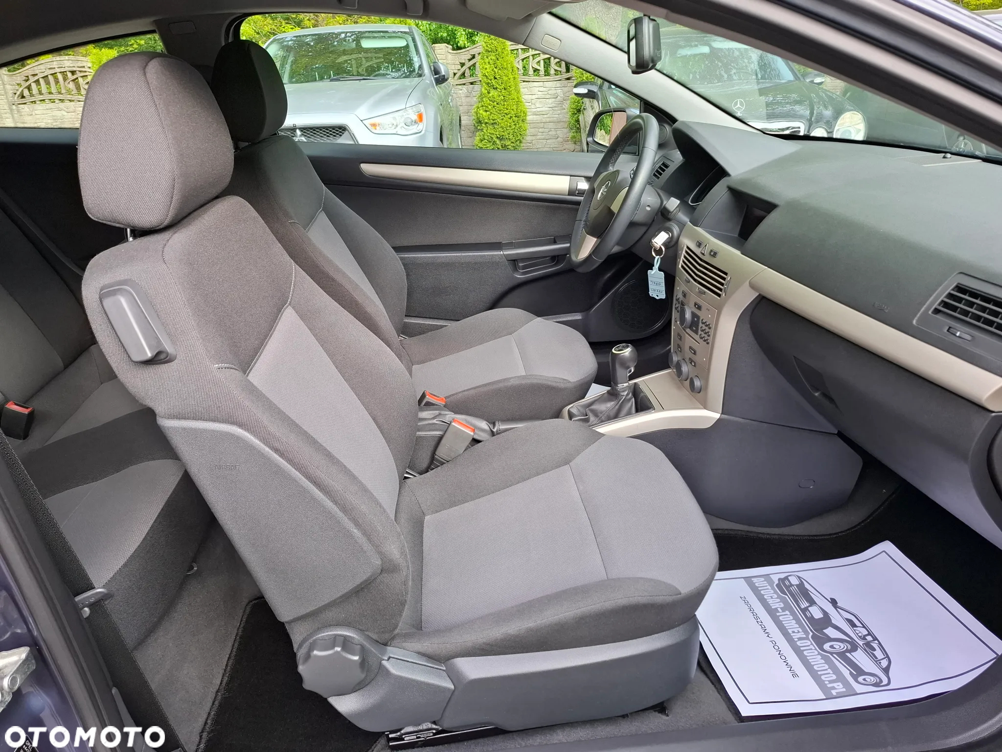Opel Astra GTC 1.6 Catch me - 15