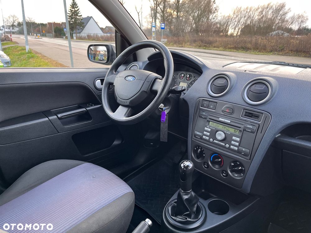 Ford Fusion 1.4 Fun - 25