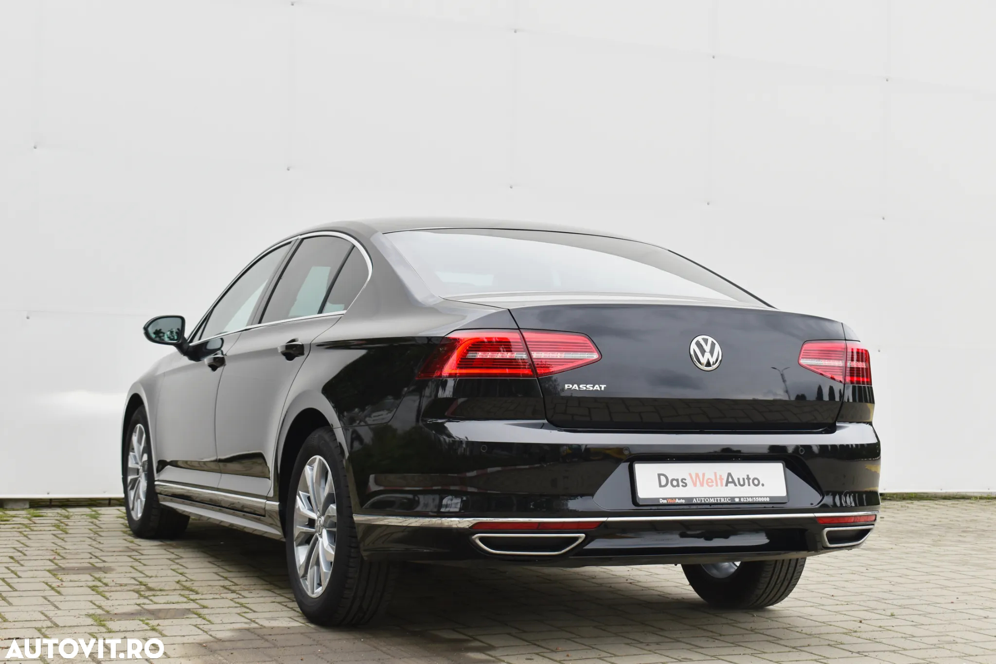Volkswagen Passat 2.0 TDI DSG R Executive - 3