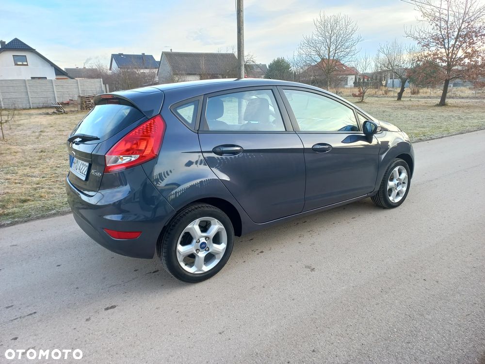Ford Fiesta - 6