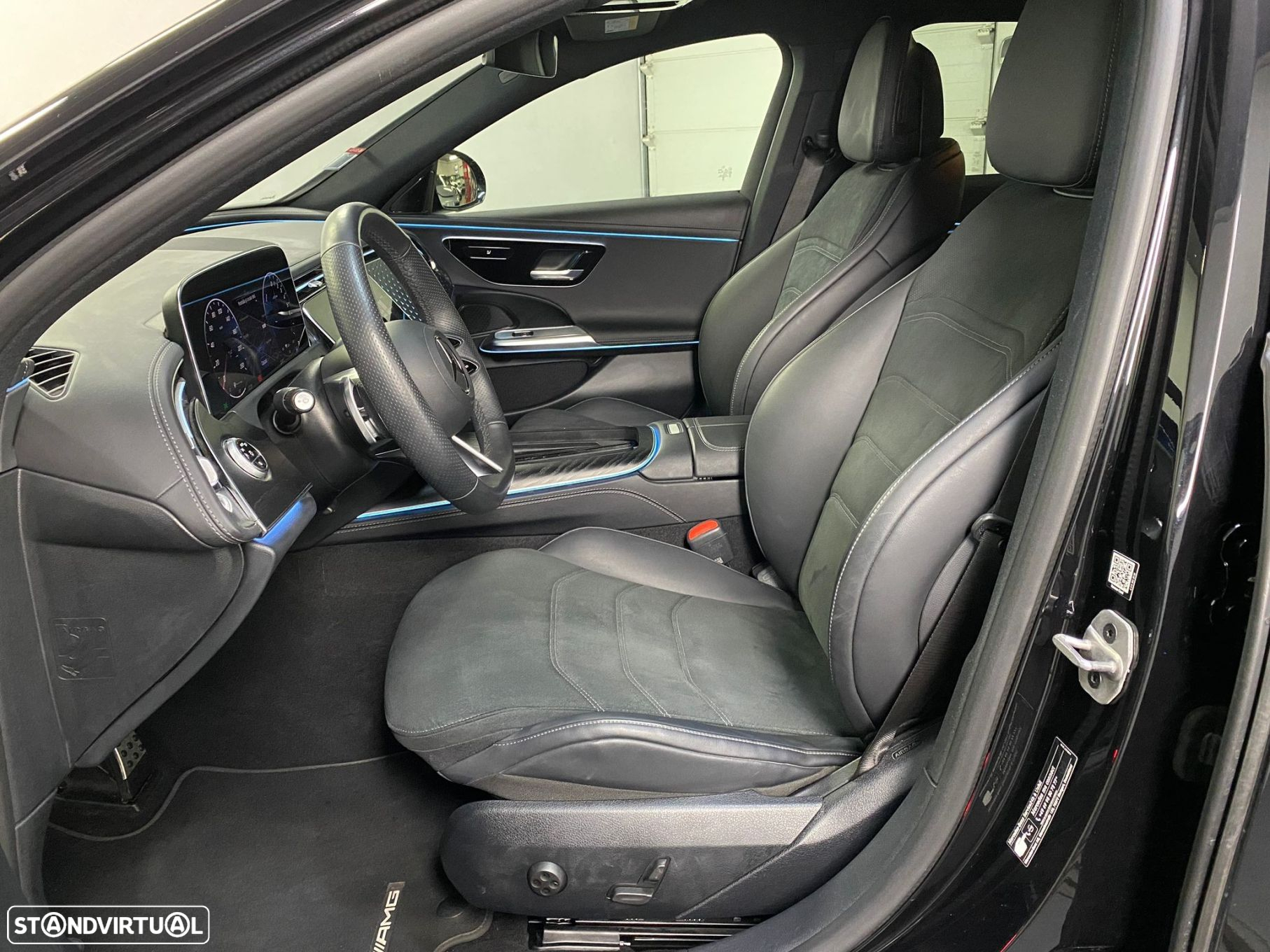 Mercedes-Benz E 300 e AMG Line - 6