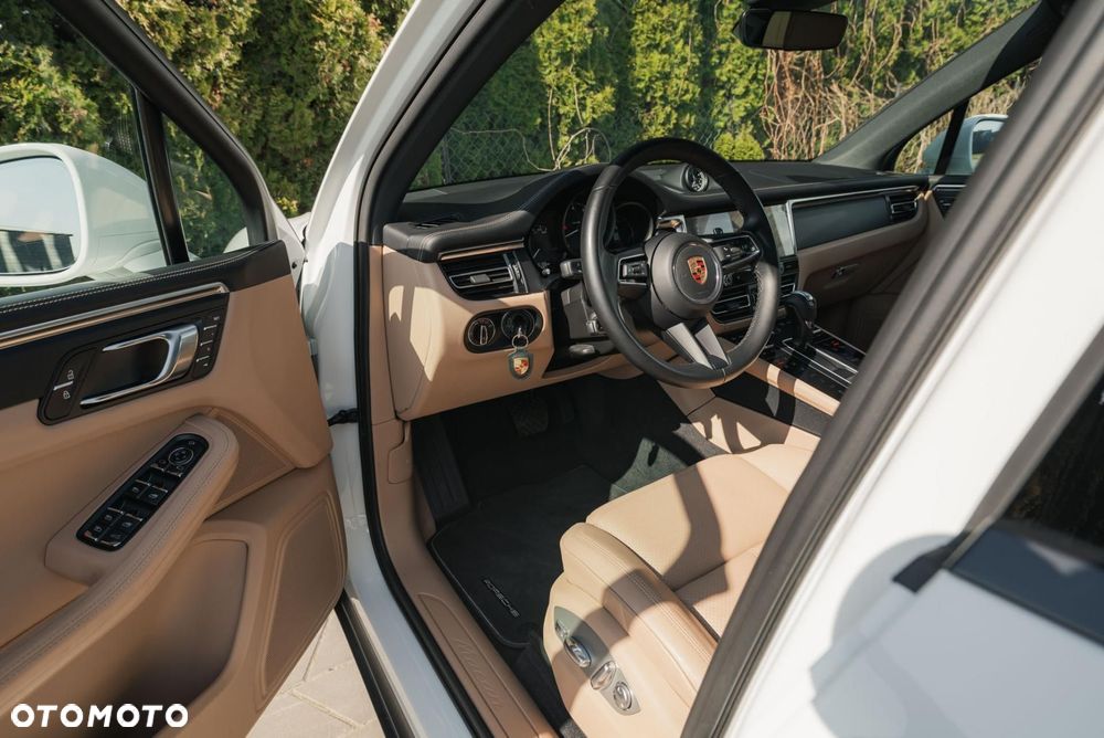 Porsche Macan Standard - 9