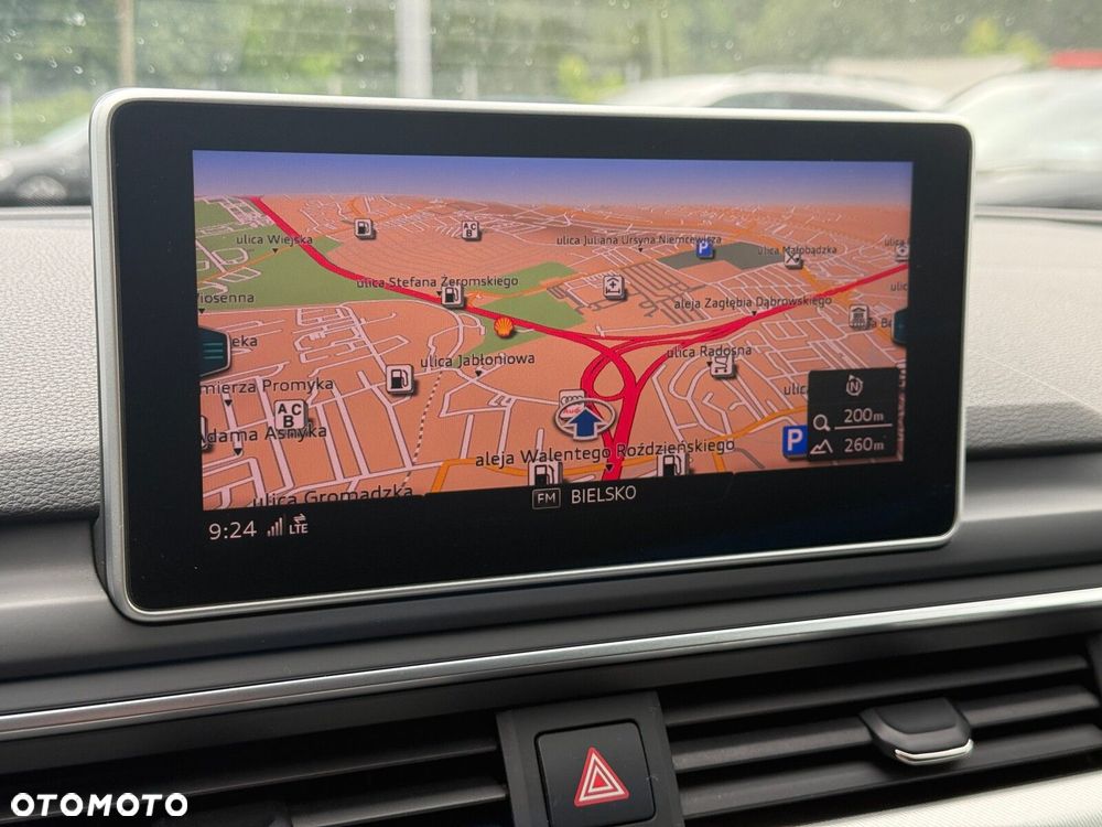 Audi A4 Avant 45 TFSI S tronic - 16