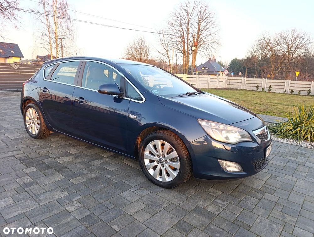Opel Astra - 1