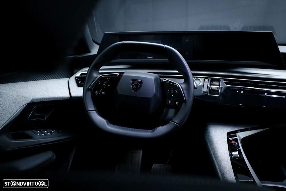 Peugeot 5008 1.2 Hybrid Allure Pack e-DCS6 - 15