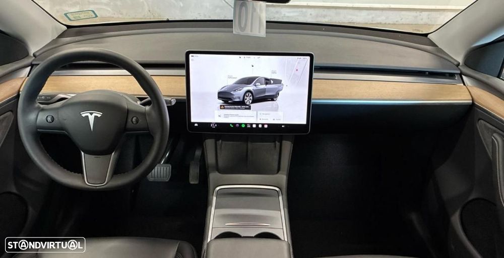 Tesla Model Y Long Range Dual Motor AWD - 4