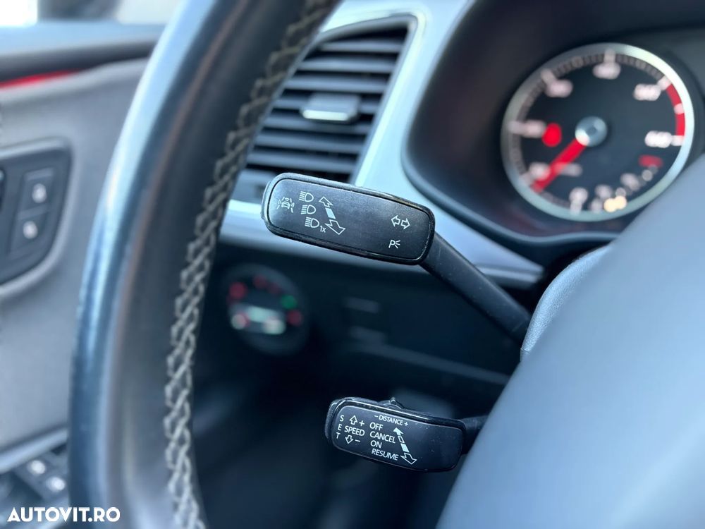 Seat Leon 2.0 TDI DPF Start&Stop XCELLENCE - 25