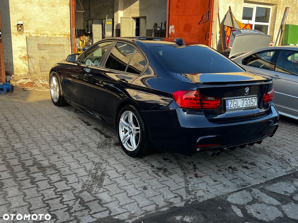 BMW Seria 3 320d - 14