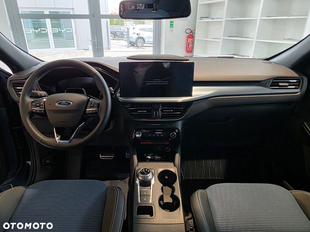 Ford Kuga - 16