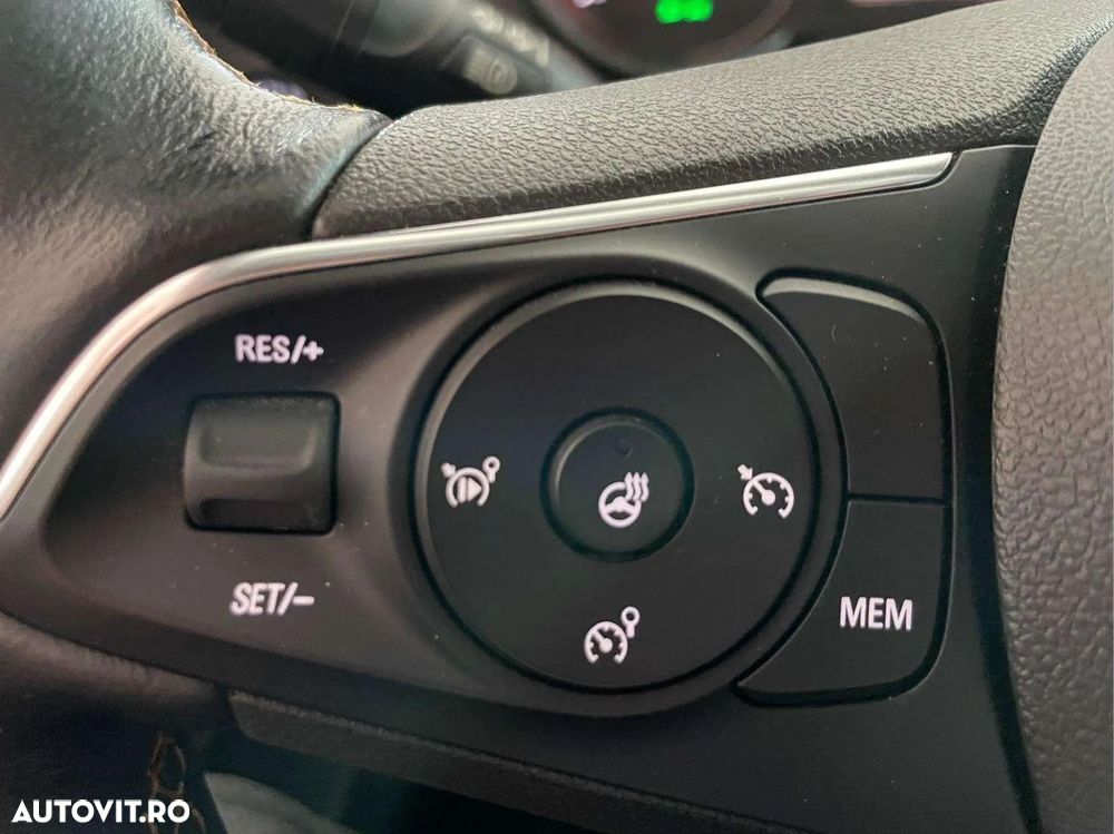 Opel Crossland X 1.2 Start/Stop Ultimate Aut. - 24