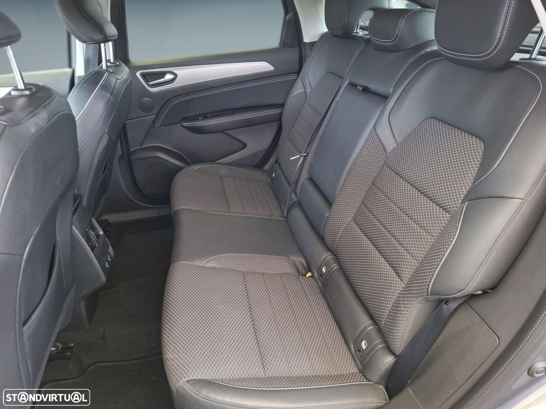 Renault Arkana 1.3 TCe Intens EDC - 14