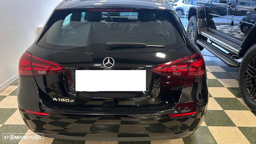 Mercedes-Benz A 180 d Progressive Aut. - 1