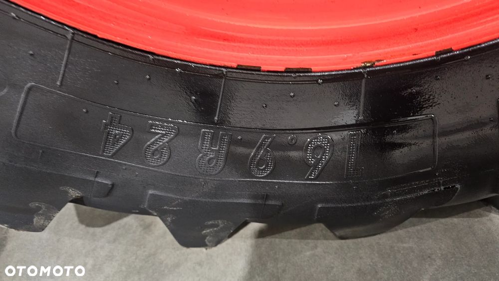 Fendt 311 VARIO S4 PROFI Tur Mx Pierwsze Opony 310 tms Vario 312 tsm 6115M Valtra N134 VARIO 412 - 7