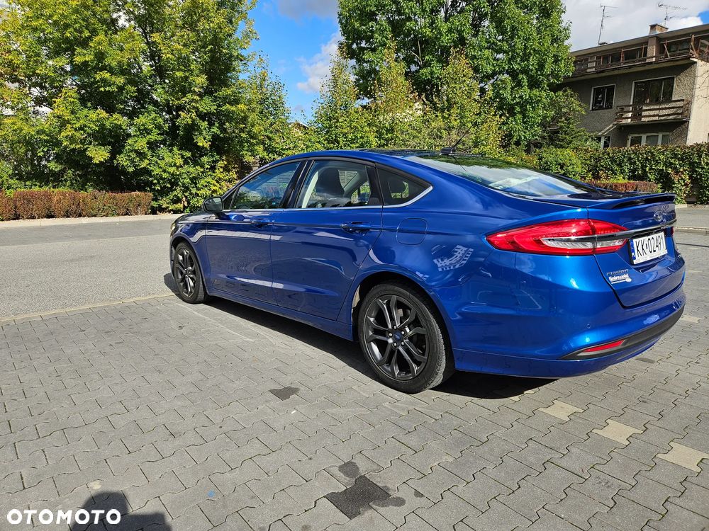 Ford Fusion - 3