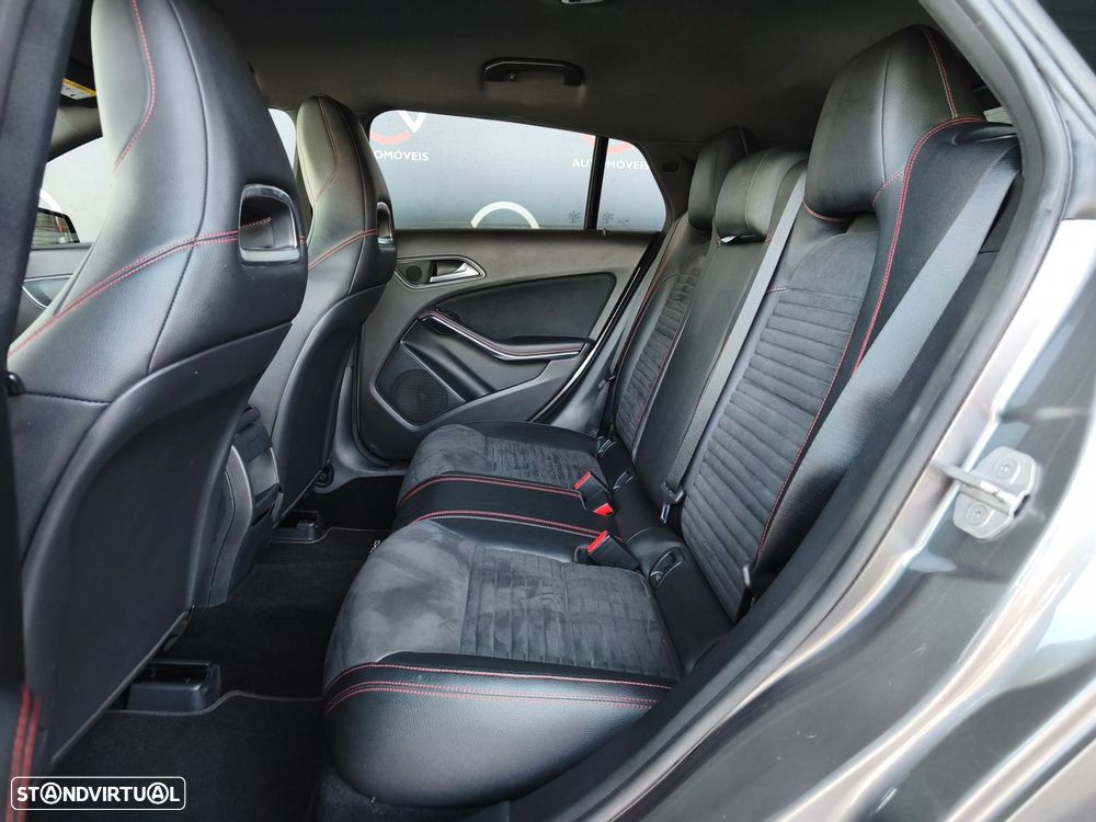 Mercedes-Benz CLA 200 - 33