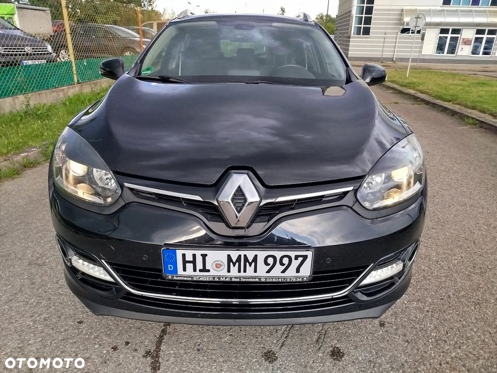 Renault Megane ENERGY TCe 130 EDC BOSE EDITION - 9