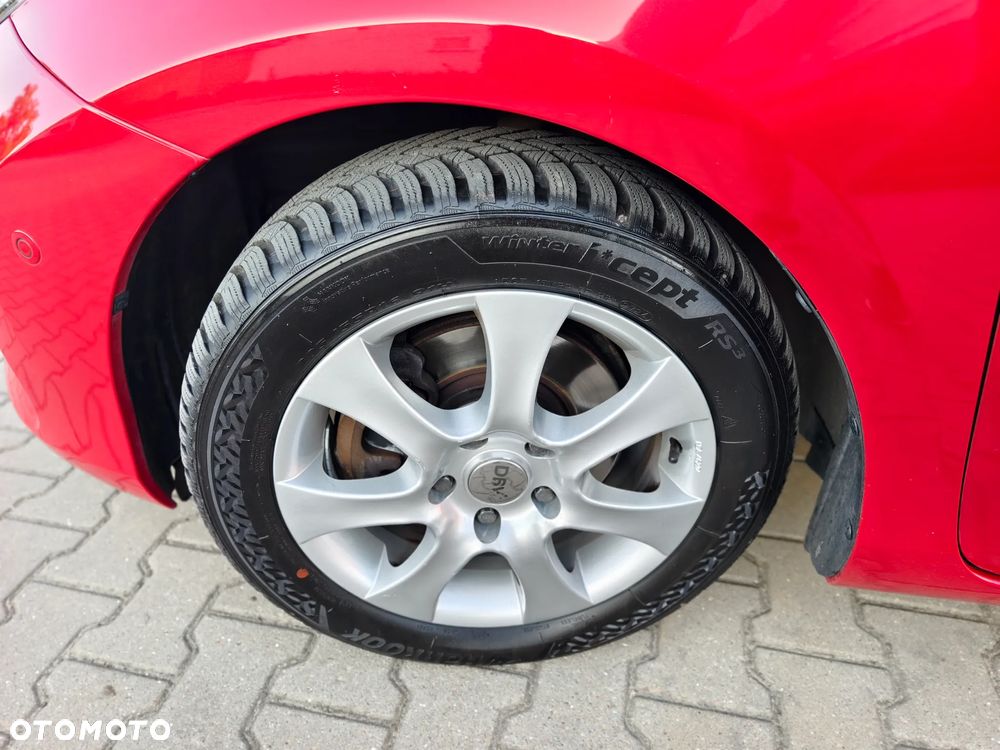 Toyota Auris 2.0 D-4D Executive - 26