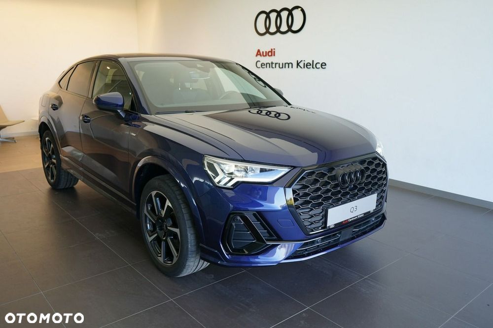 Audi Q3 Sportback - 9
