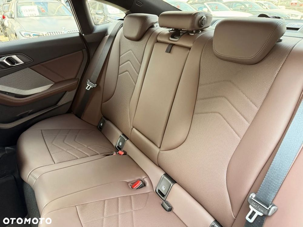 BMW Seria 2 - 25