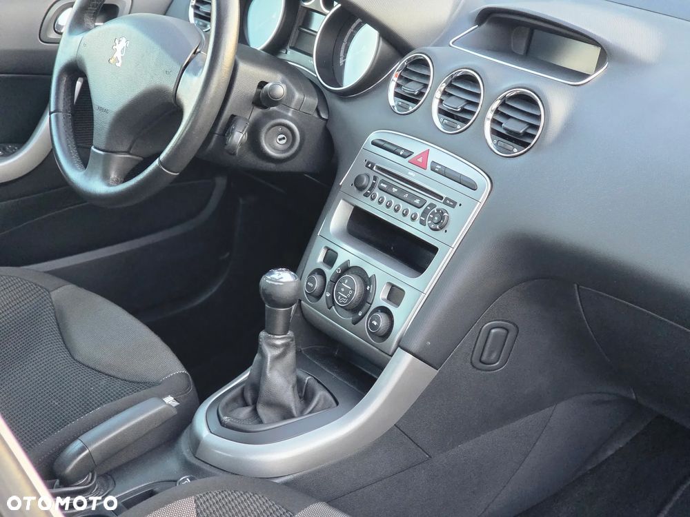 Peugeot 308 - 15