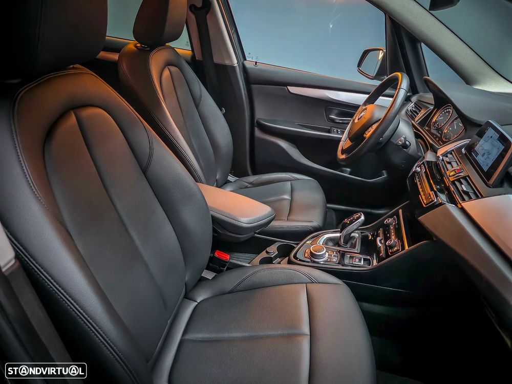 BMW 216 Gran Tourer d Aut. - 17