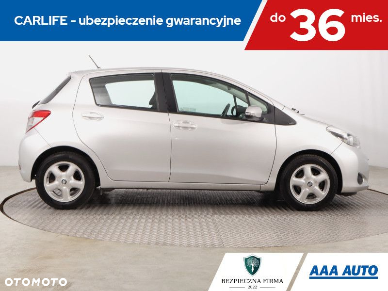 Toyota Yaris - 7
