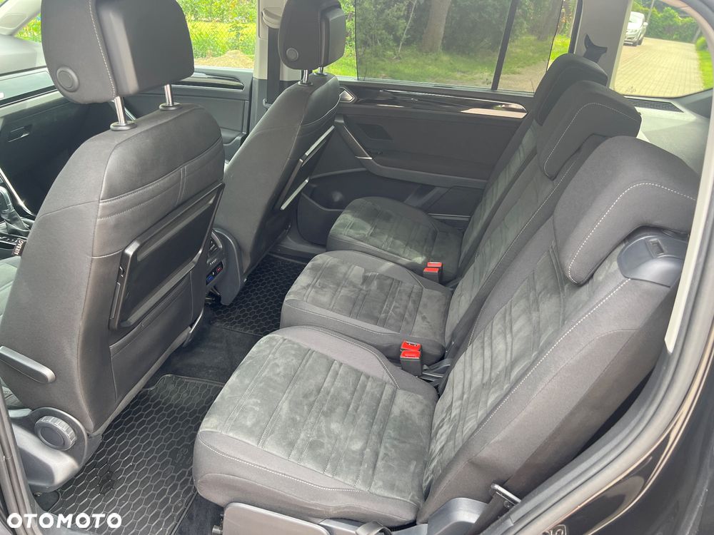 Volkswagen Touran 1.4 TSI BMT Highline DSG - 22