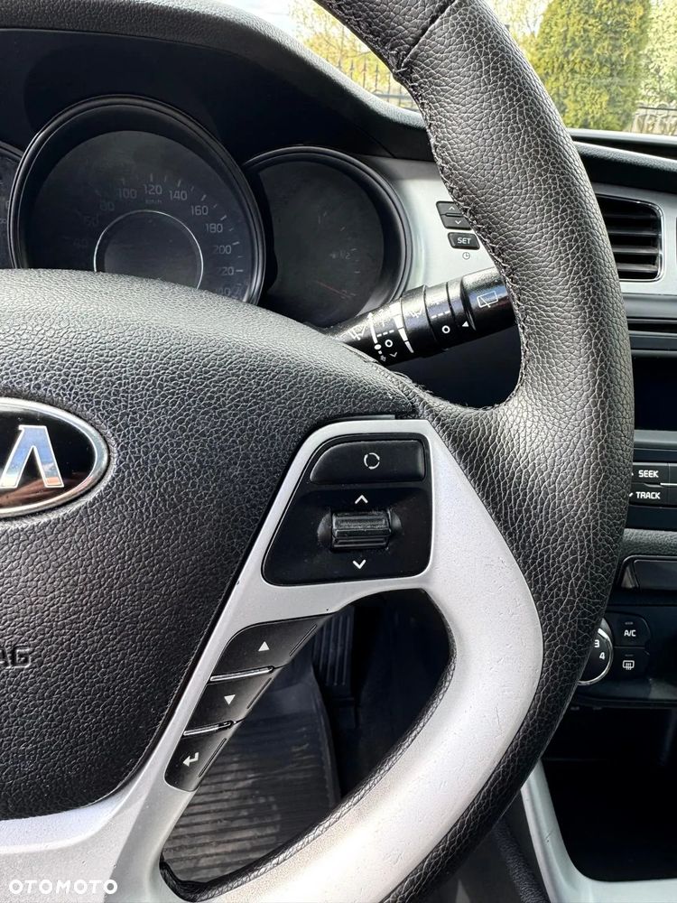Kia Ceed 1.6 CRDi L - 29