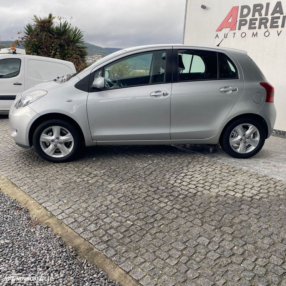 Toyota Yaris 1.0 VVT-i Sol High Pack MMT - 11